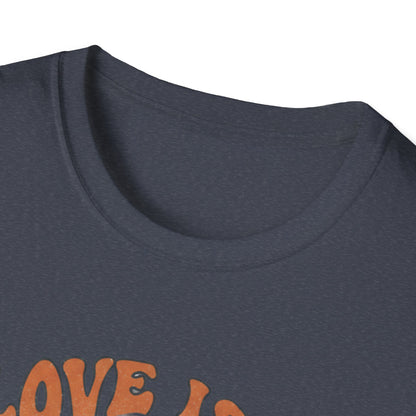 T-Shirt — "Love Is a Powerful Thing" Golden Retriever Graphic Tee