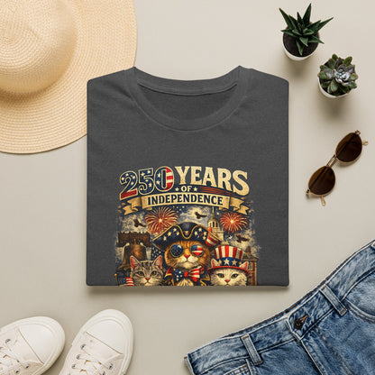 T-Shirt — "250 Years of Independence" Patriotic Cat Fourth of July Tee
